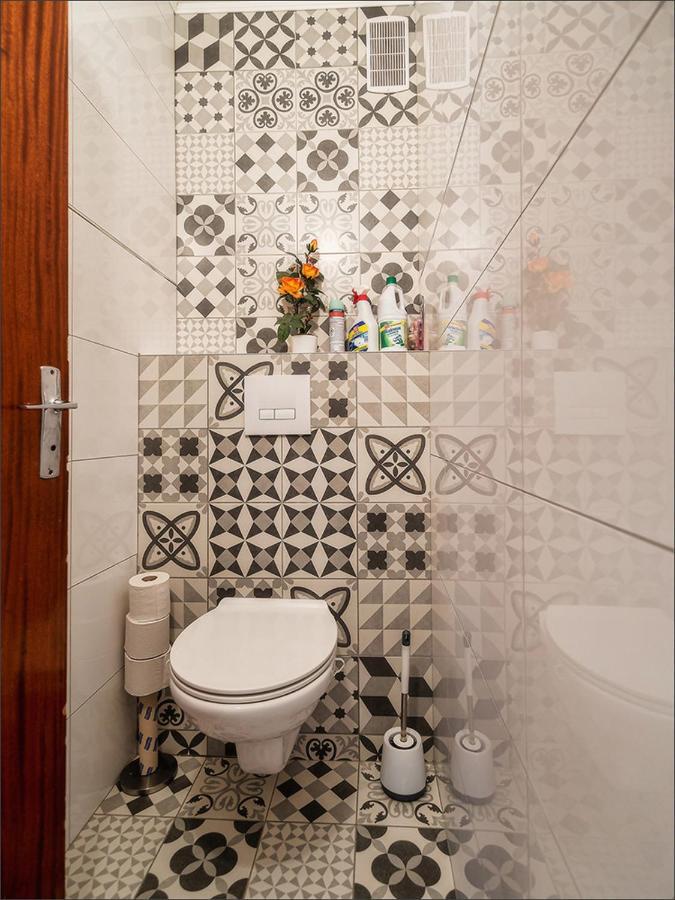 Chambre Chez Victor Apartment Линголсхайм Екстериор снимка